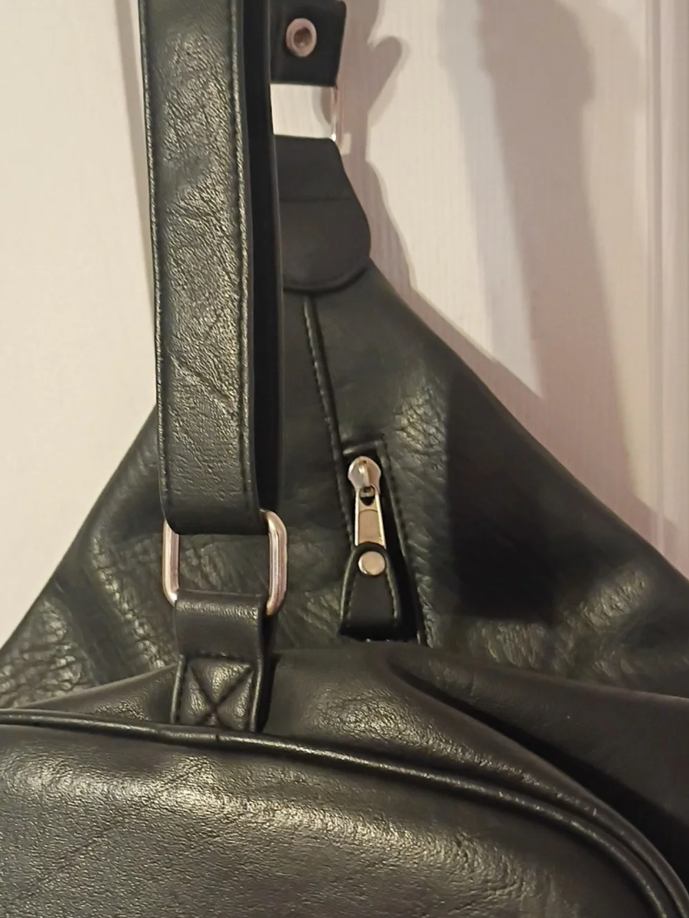 Kathy Ireland Slingback Bag